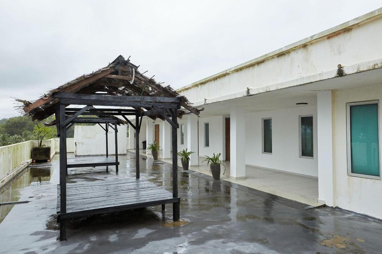 Studio på 5500 m², med 1 private badeværelser i Beserah Kampung Sungai Karang Eksteriør billede
